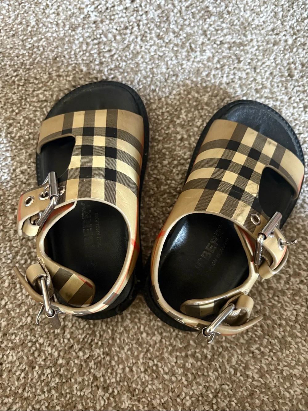 Burberry Toddler Sandals 7.5